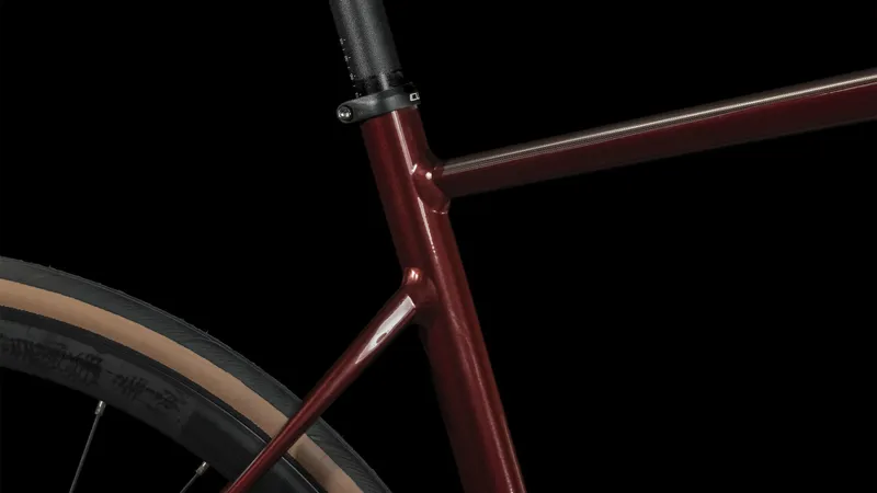Cube Attain SLX Road Bike in Deep Red/Red - 2024-2